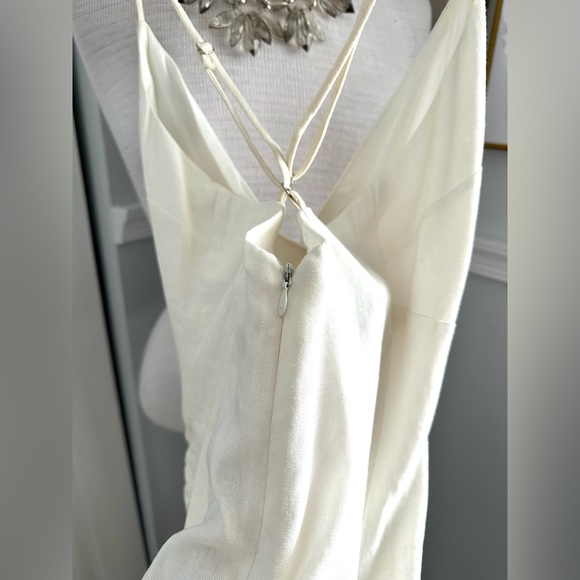 🌷🤍 NWT WHITE LINEN CROSSED STRAP DRESS SIZE XS-S FULLY LINED 🤍🌷 - Picture 6 of 9